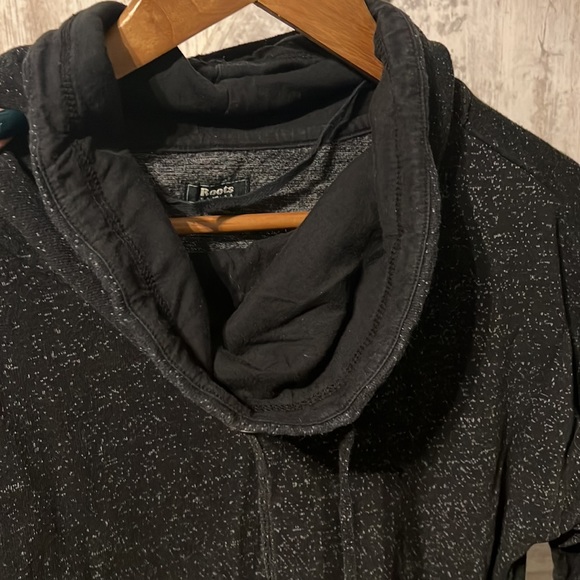 Roots hoodie - Picture 3 of 4